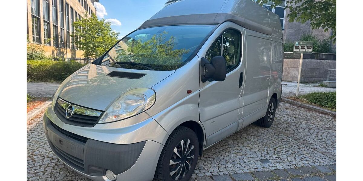Opel Vivaro 247.300 km 6.900 &euro; Aschheim-Dornach 85609