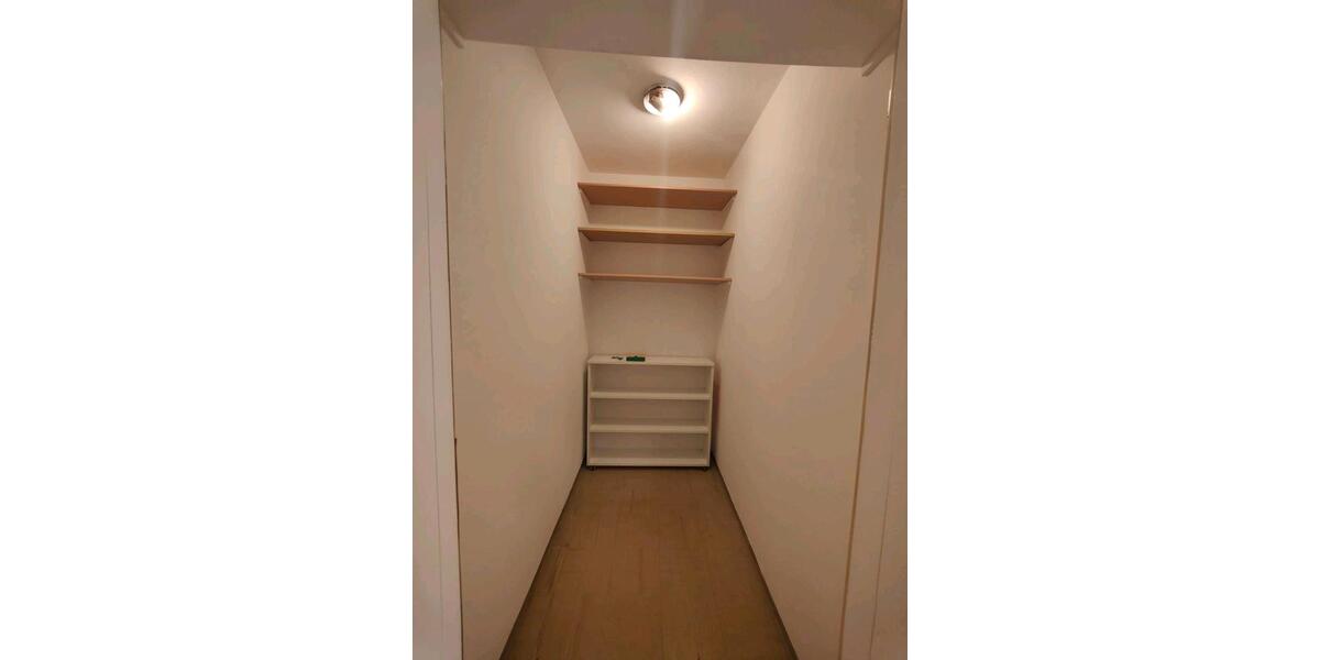 Etagenwohnung Radolfzell am Bodensee - 2 Zimmer, 53 m&sup2;, 185.000&euro; | Angebot:26987290