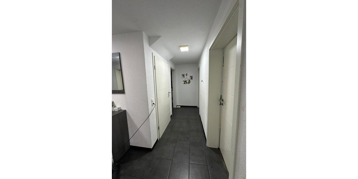 Erdgeschoßwohnung Bad Buchau - 4.5 Zimmer, 90 m&sup2;, 199.000&euro; | Angebot:25992138