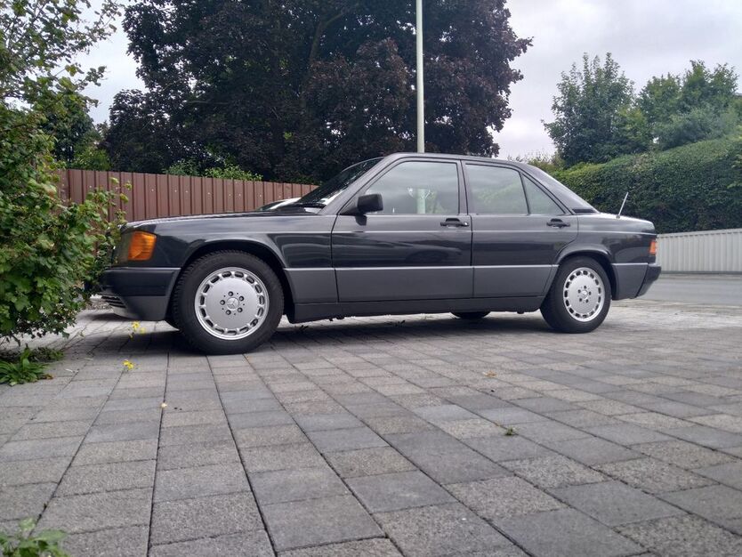 Mercedes-Benz 190 150.000 km 6.000 € Erwitte 59597