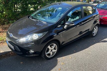 Ford Fiesta 156.000 km 3.700 &euro; Bad Soden 65812