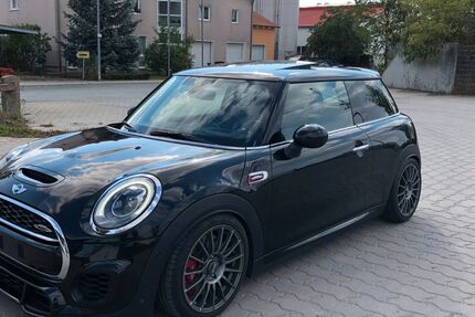 Mini John Cooper Works 44.241 km 27.500 &euro; Markt Erlbach 91459