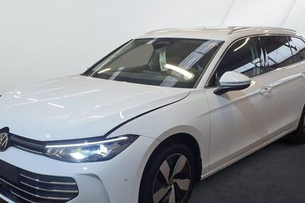 VW Passat Variant 18.643 km 32.270 &euro; Neutraubling 93073