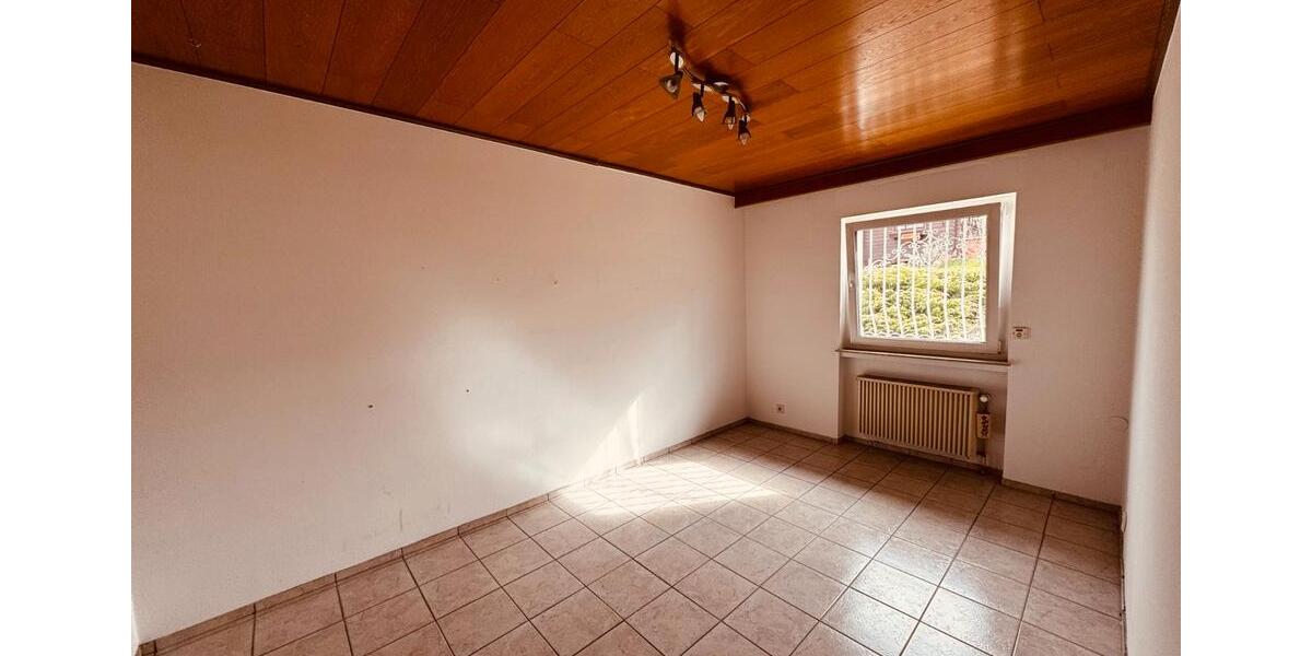 Einfamilienhaus Büdingen - 8 Zimmer, 178 m&sup2;, 395.000&euro; | Angebot:26612295