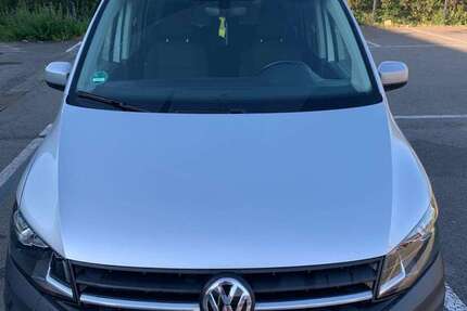 VW Caddy 180.000 km 24.500 € München 80687