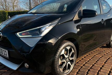 Toyota Aygo (X) 96.480 km 8.280 &euro; Rade 24790