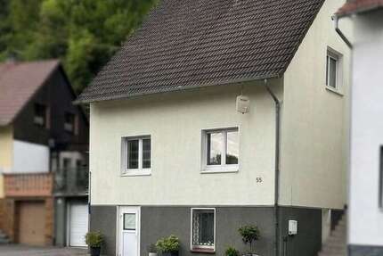 Haus Marsberg - 6 Zimmer, 135 m&sup2;, 129.000&euro; | Angebot:26897273