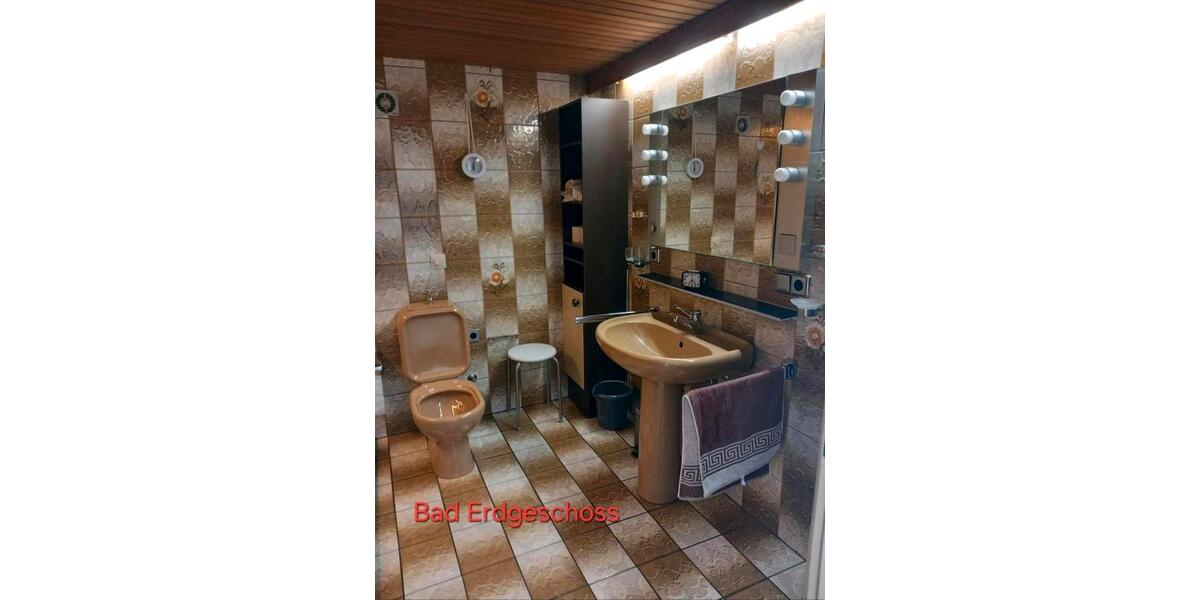 Einfamilienhaus Fulda - 7.5 Zimmer, 129 m&sup2;, 350.000&euro; | Angebot:27081681