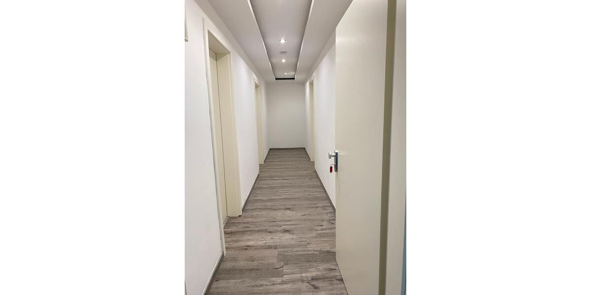 Dachgeschoßwohnung Mettlach - 2 Zimmer, 50 m&sup2;, 600&euro; | Angebot:26413210