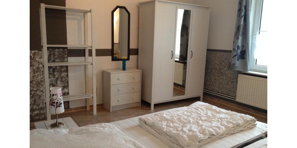 Einfamilienhaus Bülkau - 11 Zimmer, 224 m&sup2;, 289.000&euro; | Angebot:27079144
