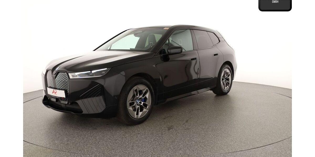 BMW iX 31.077 km 48.740 &euro; Berlin 12103