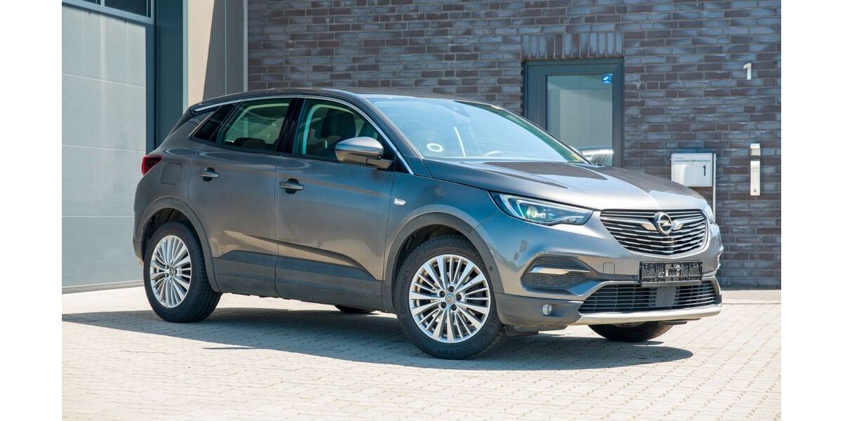 Opel Grandland (X) 198.000 km 9.499 &euro; Handewitt 24983