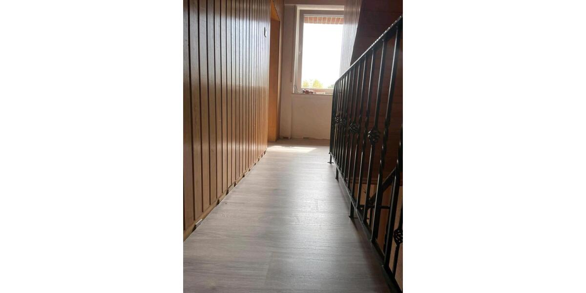 Reihenhaus Arnsberg Holzen - 5 Zimmer, 120 m&sup2;, 1.200&euro; | Angebot:26042794