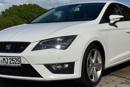 Seat Leon 160.000 km 10.257 &euro; Hamburg 21037
