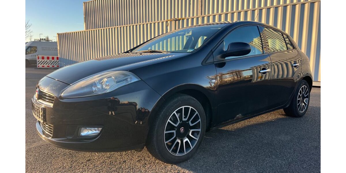 Fiat Bravo 134.000 km 2.990 &euro; Berlin 12057