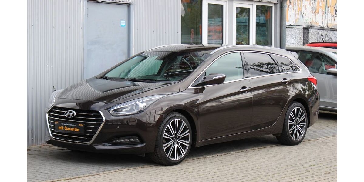 Hyundai i40 132.870 km 12.490 &euro; Berlin 13089