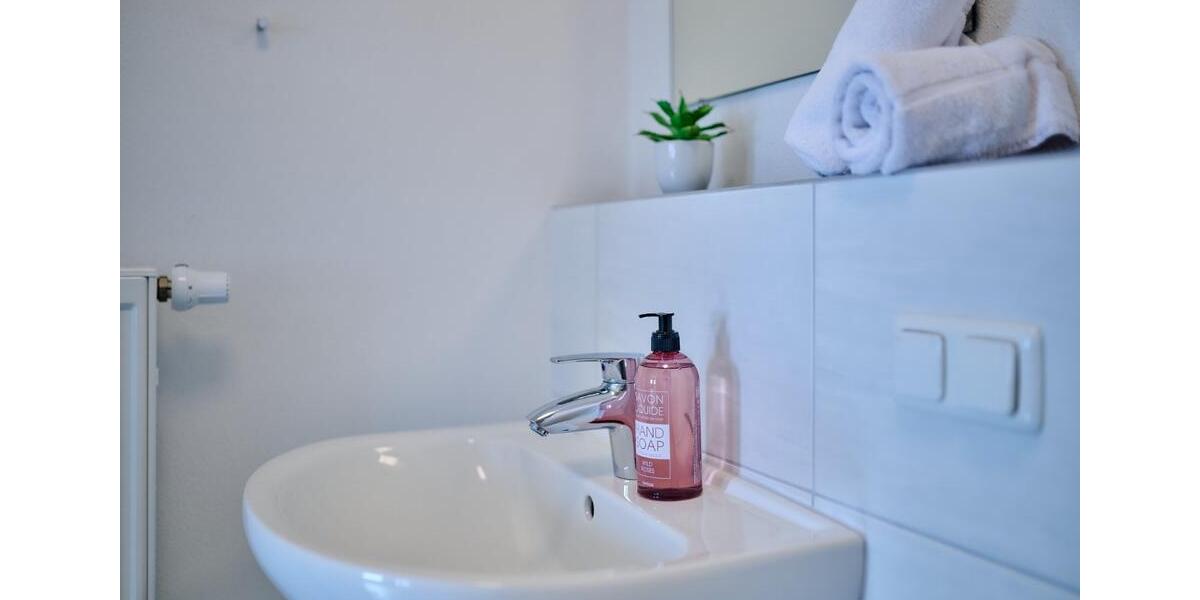 Etagenwohnung Regenstauf - 24 Zimmer, 14 m&sup2;, 750&euro; | Angebot:18905415