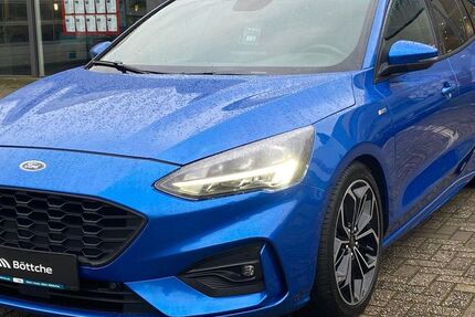 Ford Focus 72.000 km 16.990 &euro; Dessau-Roßlau 06842
