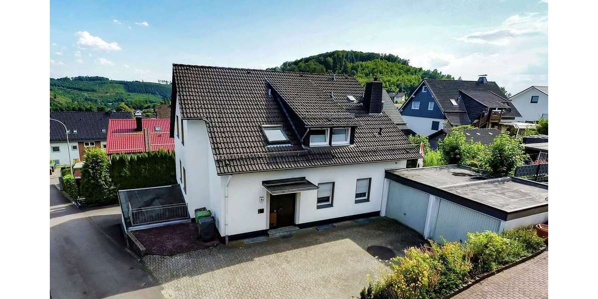 Einfamilienhaus Bergneustadt - 6 Zimmer, 192 m&sup2;, 290.000&euro; | Angebot:26186501