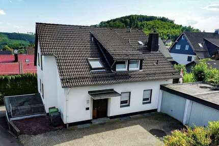 Haus Bergneustadt - 6 Zimmer, 192 m&sup2;, 290.000&euro; | Angebot:26186501