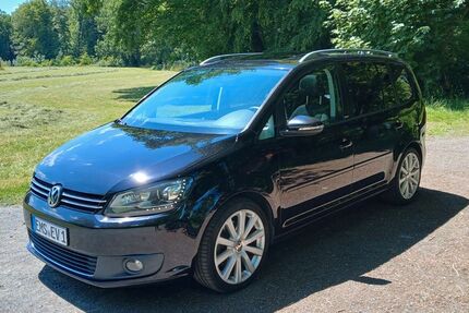 VW Touran 278.000 km 9.200 &euro; Limburg 65549