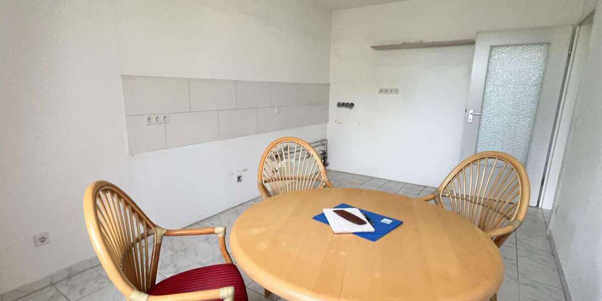 Sofort frei - Dachterrassen-Wohnung, 2 Zi. plus Wohnküche (Erbpacht) - Dachgeschoßwohnung München Bogenhausen | Angebot:26714706