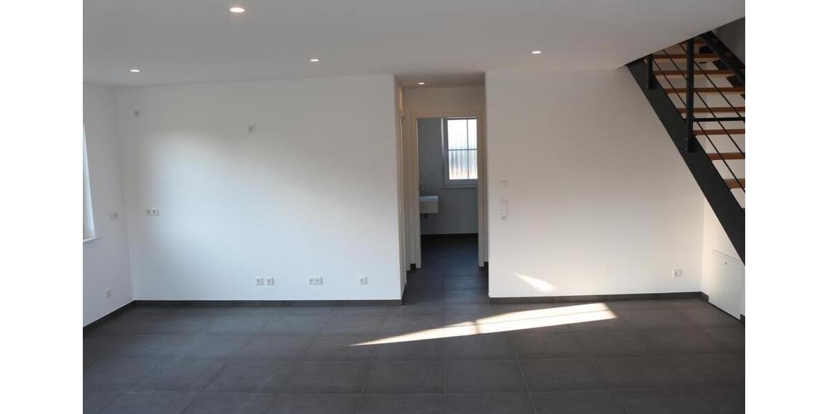 Doppelhaushälfte Burgdorf - 4 Zimmer, 135 m&sup2;, 425.000&euro; | Angebot:27120581