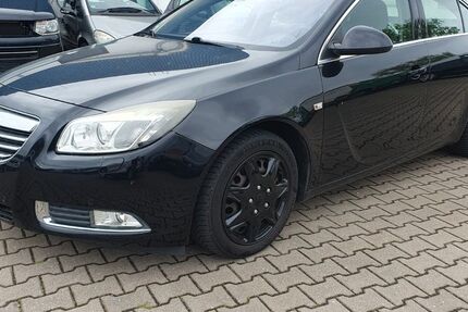 Opel Insignia 147.000 km 5.950 &euro; Nürnberg 90431