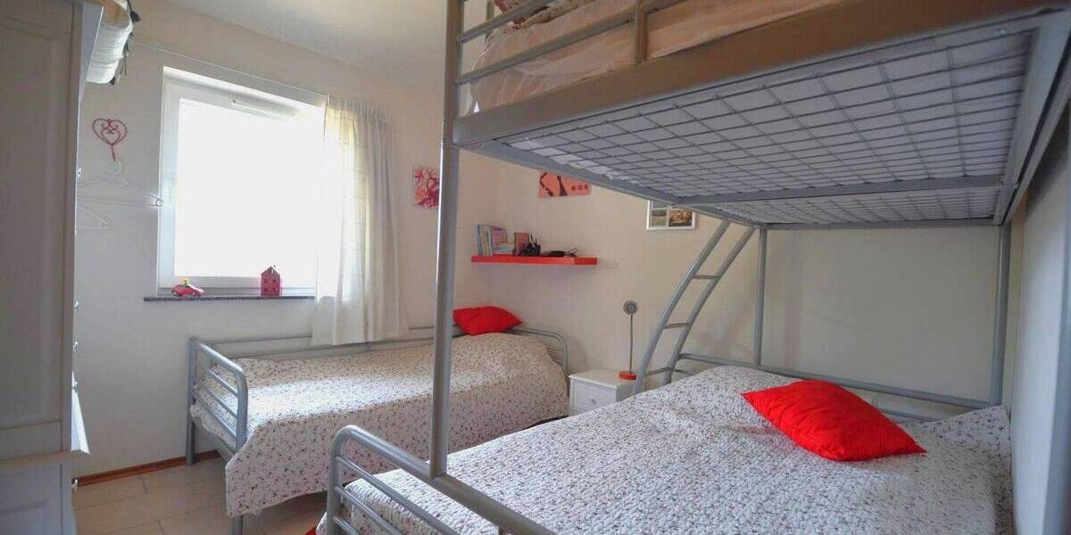 RESERVIERT Moderner, ruhig gelegener und perfekt unterhaltener Ferienbungalow auf schönem Grundstück in Gerolstein-Hinterhausen RESERVIERT 4 zimmer