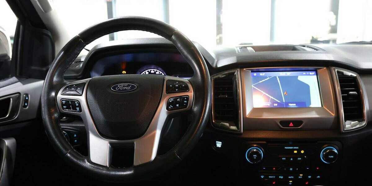 Ford Ranger 3.2 D 4x4 DK LIMITED // SONDERMODELL // 146.000 km 26.991 &euro; Hamm 59077