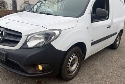 Mercedes-Benz Citan 200.450 km 5.990 &euro; Stuttgart 72072