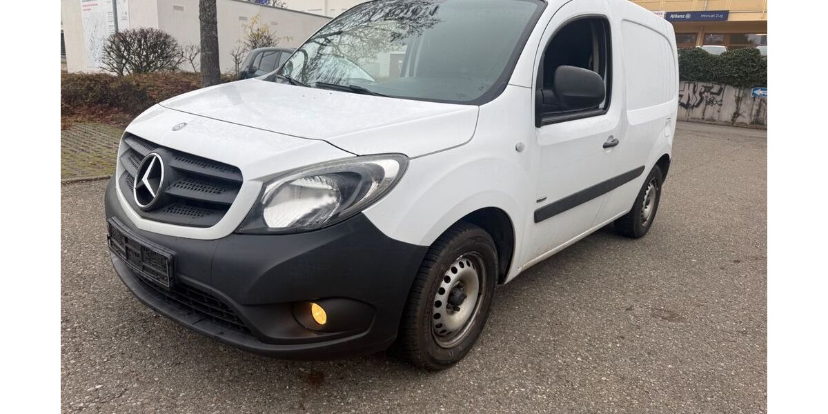 Mercedes-Benz Citan 200.450 km 5.990 &euro; Stuttgart 72072