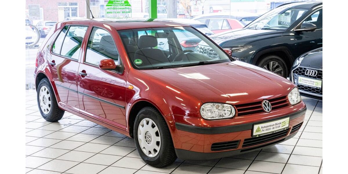VW Golf 88.700 km 4.950 &euro; Bünde 32257