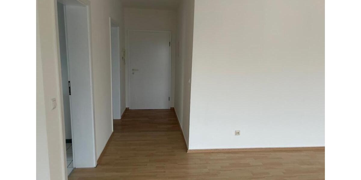 Dachgeschoßwohnung Treuenbrietzen - 2 Zimmer, 62 m&sup2;, 480&euro; | Angebot:25253121