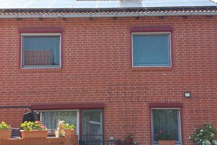 Einfamilienhaus mit Nebengebäude direkt in Oebisfelde zu v 5 zimmer