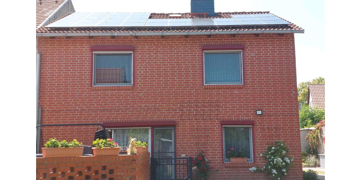 Einfamilienhaus mit Nebengebäude direkt in Oebisfelde zu v 5 zimmer