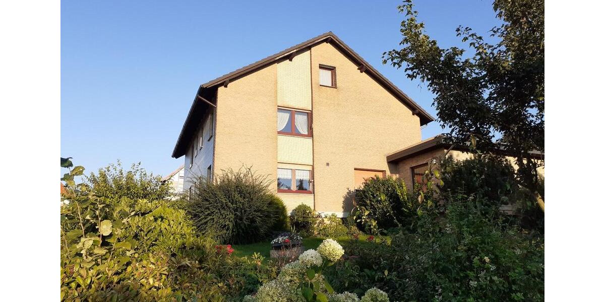 Mehrfamilienhaus, Wohnhaus Rinteln - 11 Zimmer, 240 m&sup2;, 220.000&euro; | Angebot:26348784