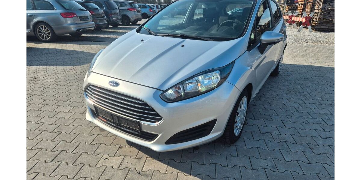 Ford Fiesta 182.478 km 3.790 &euro; Wackersdorf 92442