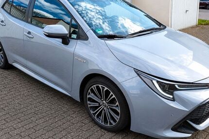 Toyota Corolla 78.500 km 17.888 &euro; Mülheim 45476
