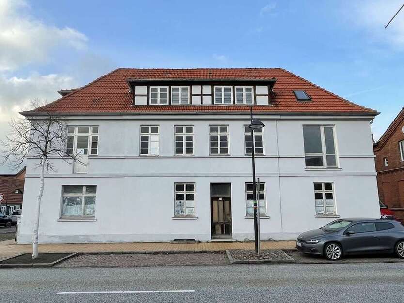 Haus zum Kaufen in Ludwigslust 280.000 € 340 m²