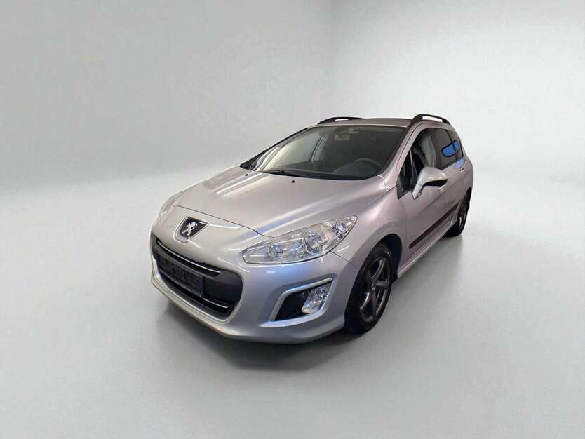 Peugeot 308 221.124 km 2.990 € Troisdorf 53844