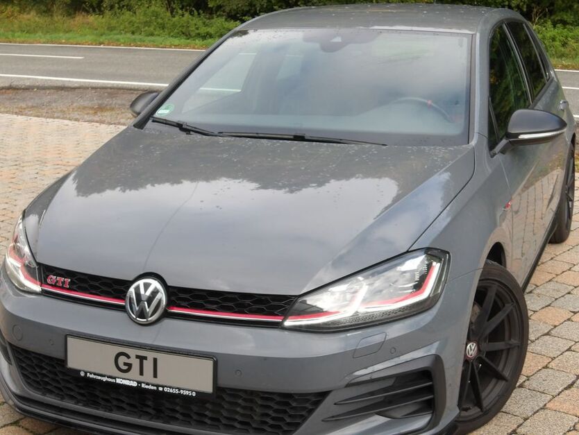 VW Golf 85.800 km 24.900 € Rieden 56745