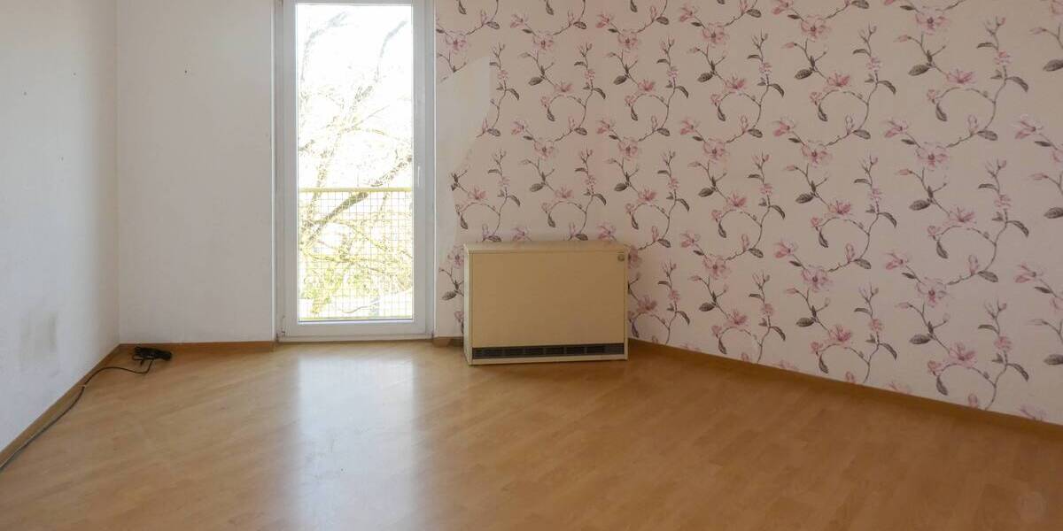 Gut aufgeteilte 4 Zimmerwohnung in gefragter Lage Am Trimmelter Hof Nähe Uni mit guter Infrastruktur - Etagenwohnung Trier Kürenz | Angebot:26085516