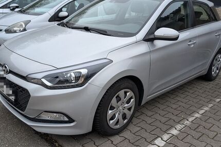 Hyundai i20 167.998 km 6.999 &euro; Leonberg Gebersheim 71229