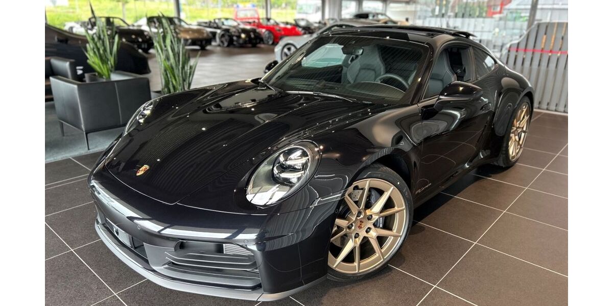 Porsche 992 6.900 km 147.911 &euro; Hilzingen 78247