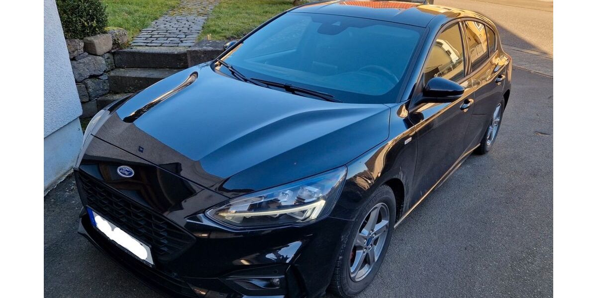 Ford Focus 100.000 km 15.850 &euro; Hungen 35410