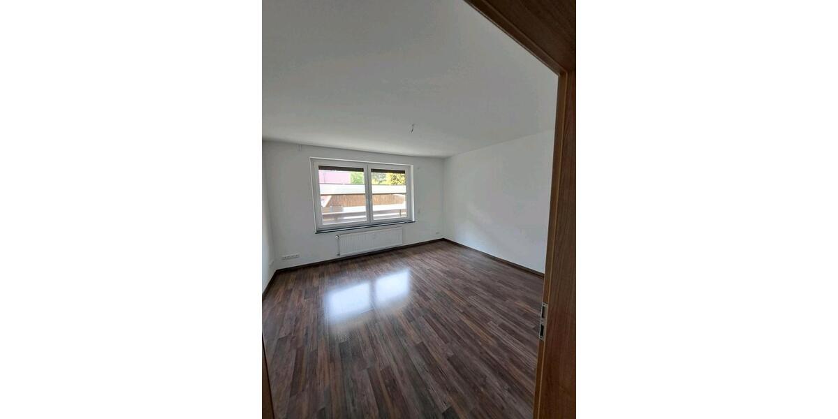 Erdgeschoßwohnung Neustadt am Rübenberge - 3 Zimmer, 91 m&sup2;, 1.000&euro; | Angebot:26415012