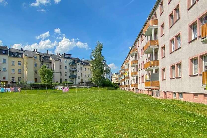 Wohnung zum Mieten in Plauen 279 € 57.8 m²