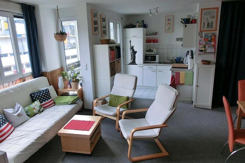 1,5 Zimmer-Wohnung mit TG-Stellplatz, Regensburg West zimmer