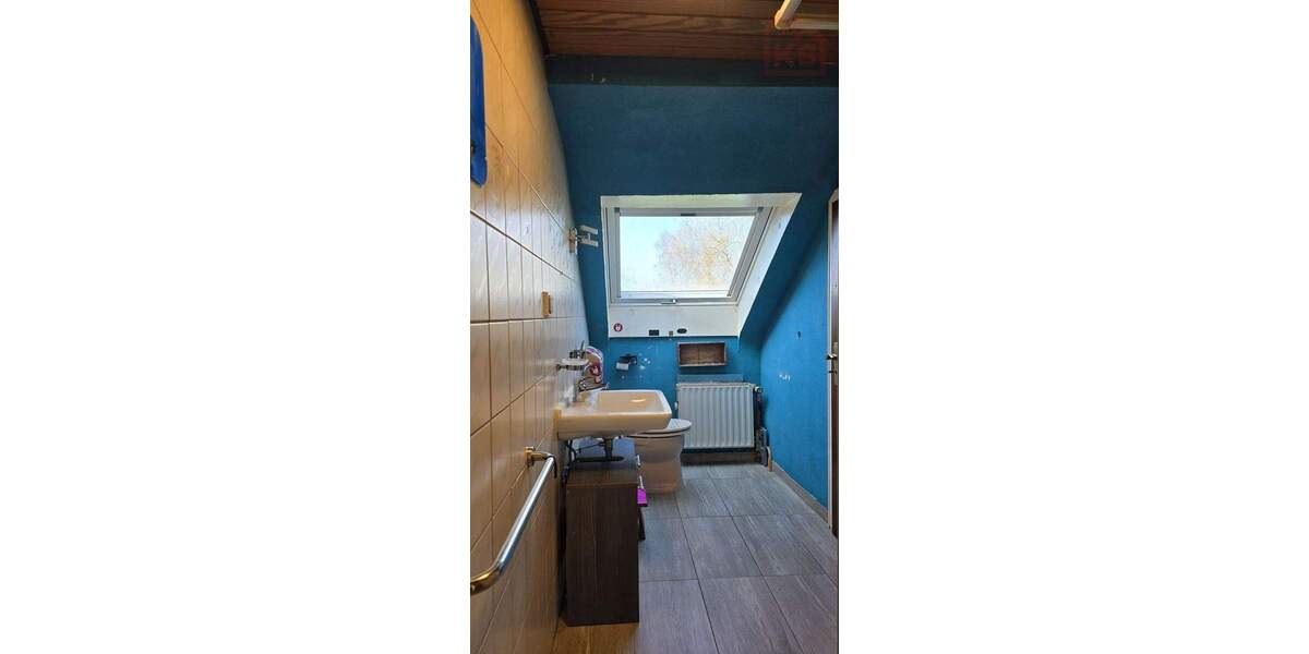 Reihenmittelhaus Schwalbach - 5 Zimmer, 136 m&sup2;, 99.000&euro; | Angebot:25627457